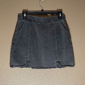 FOREVER 21 gray denim tulip skirt size M